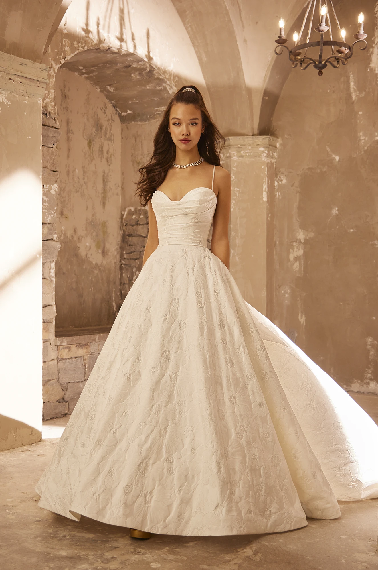 P5111 by Paloma Blanca